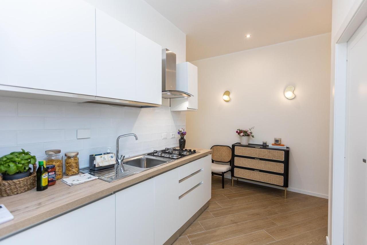 Colosseum Boutique Apartment Róma Kültér fotó